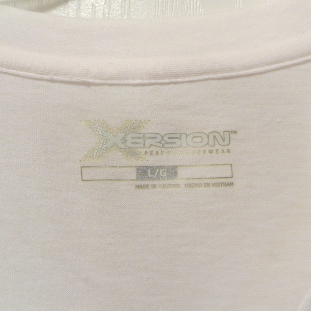 NWT Xersion white v neck shirt - Picture 2 of 2
